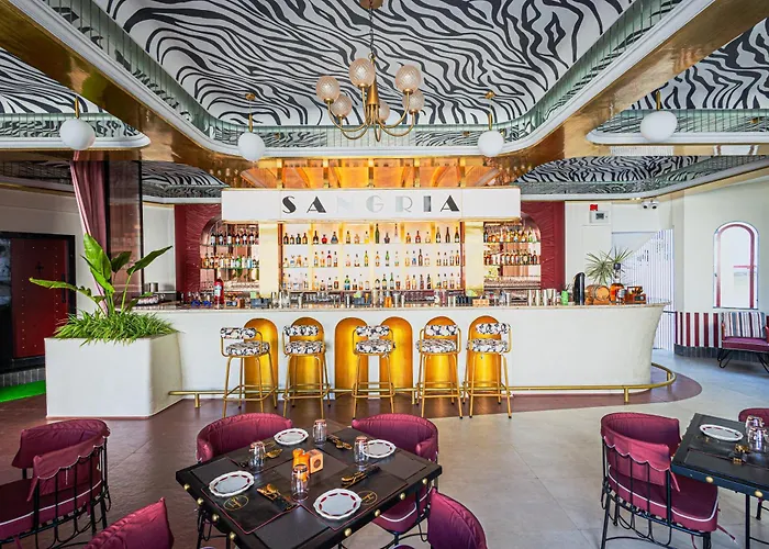 Swaroop Vilas - Lake Facing Boutique Hotel Udaipur